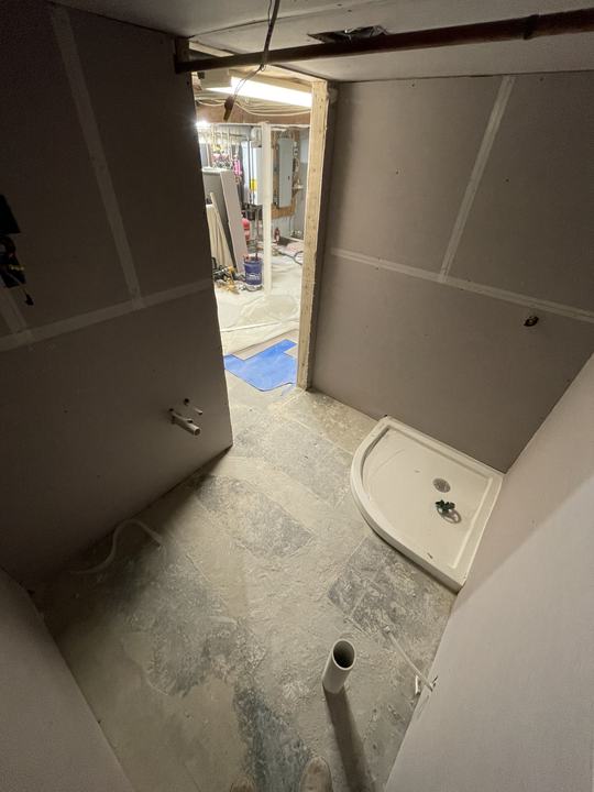 Walls closed and shower base set